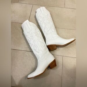 White Western-Style Women's Boots | Cowboy boots